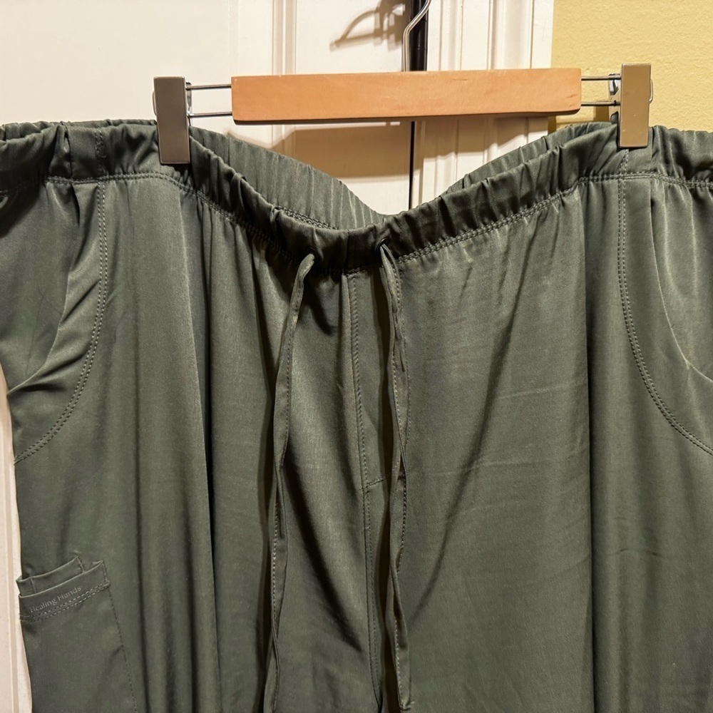 HH Works By Healing Hands Women’s Six Pocket Olive Pants Women’s Plus Sz 3X - Picture 4 of 13